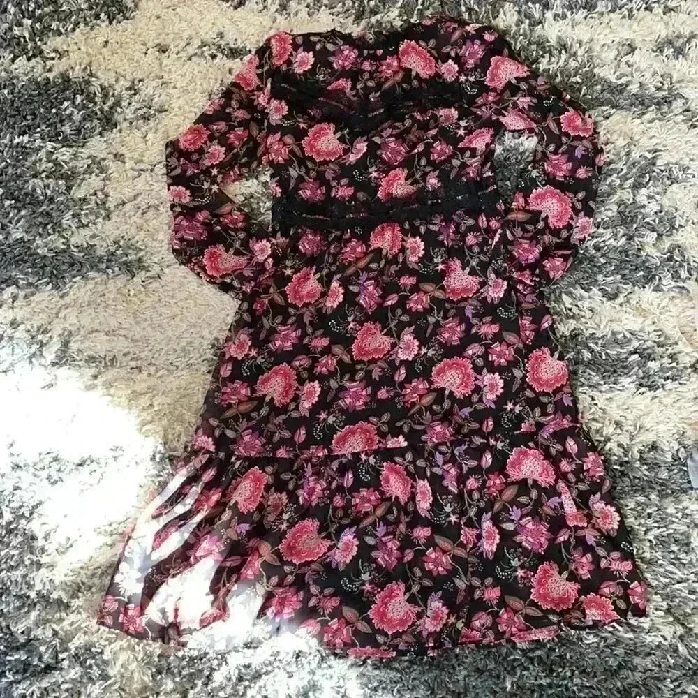 Nine West floral and lace prairie sheer dress 10 NWT